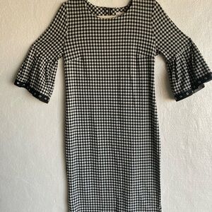 Elegant Black and White Checkered Midi Dress